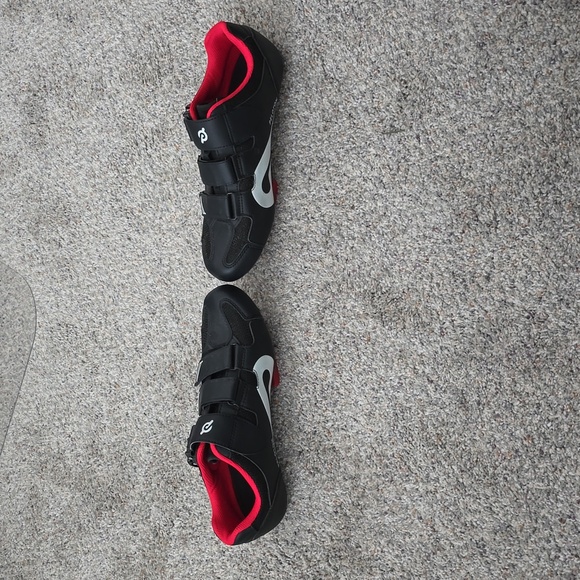 Pelaton Unisex Bike Shoes 41 (Women’s 10/ Men's 8) - Picture 3 of 4